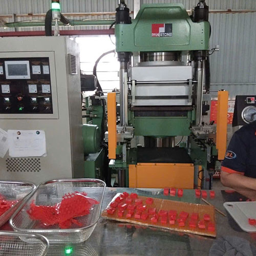 CÔNG TY TNHH DỊCH VỤ THƯƠNG MẠI VÀ SẢN XUẤT ĐỨC LÂM